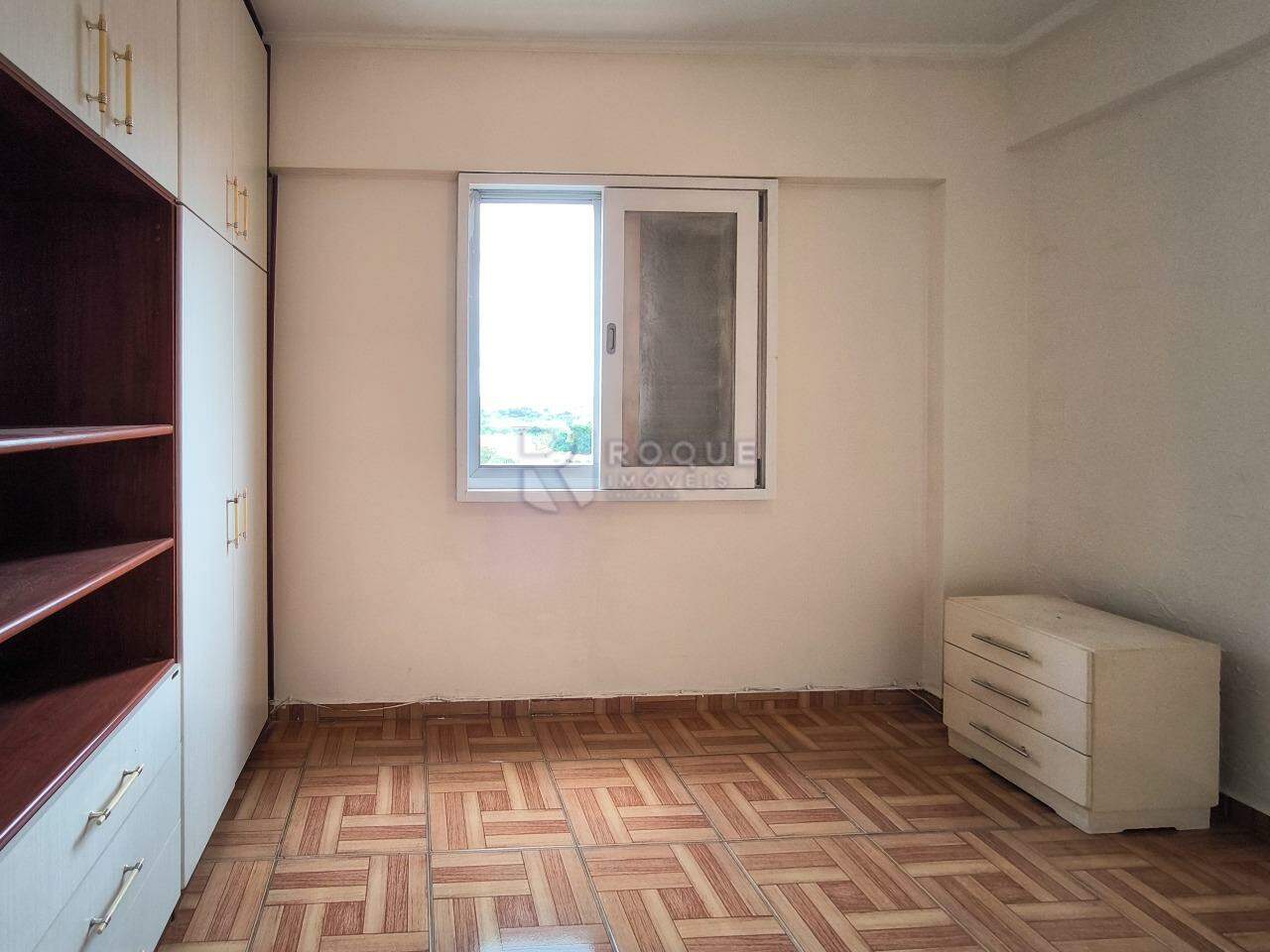 Apartamento à venda no bairro Cidade Jardim: SUÍTE