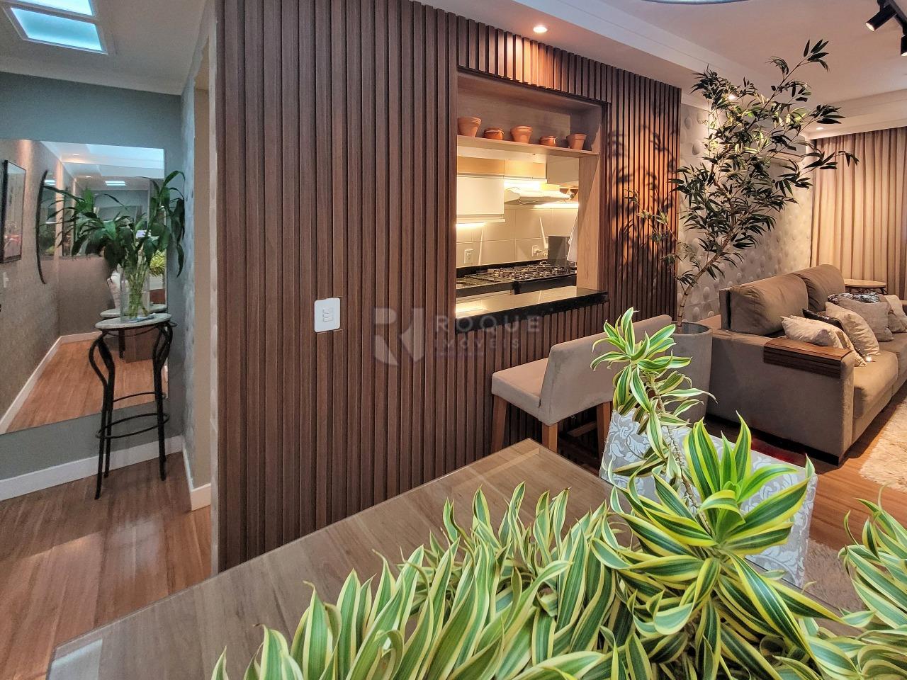 Apartamento à venda no bairro Vila Camargo: SALA