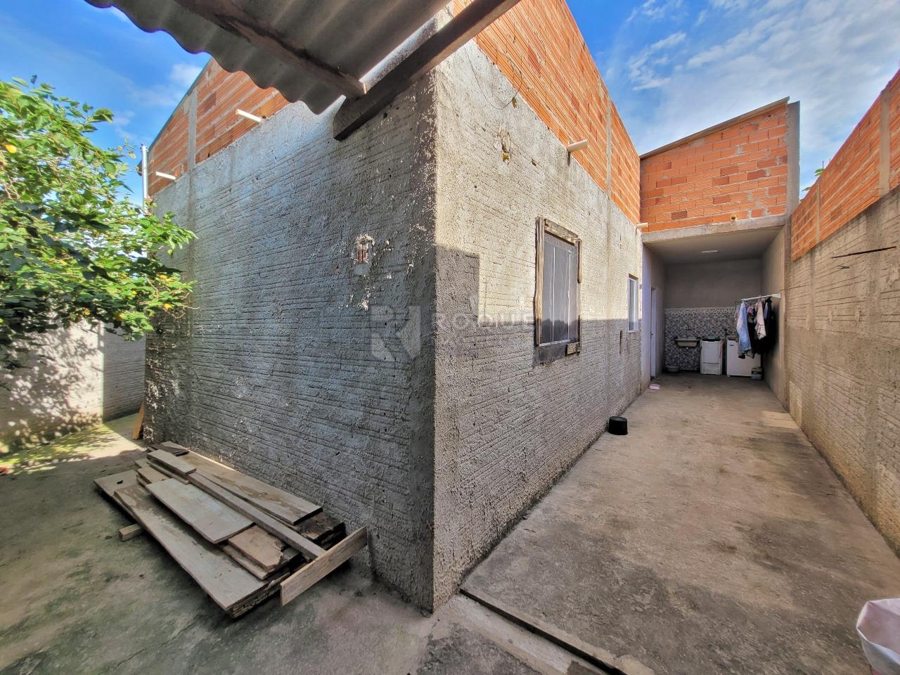 Casa Residencial à venda no bairro Jardim Residencial Luiz Regitano: QUINTAL