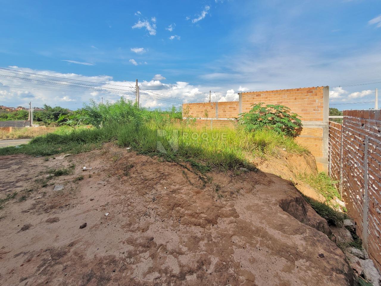 Casa Residencial à venda no bairro Jardim Residencial Luiz Regitano: TERRENO