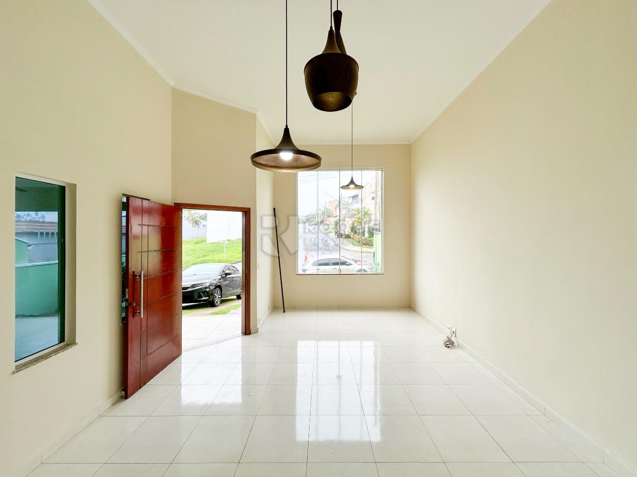 Casa em condomínio para aluguel no bairro JARDIM PORTO REAL I: Sala