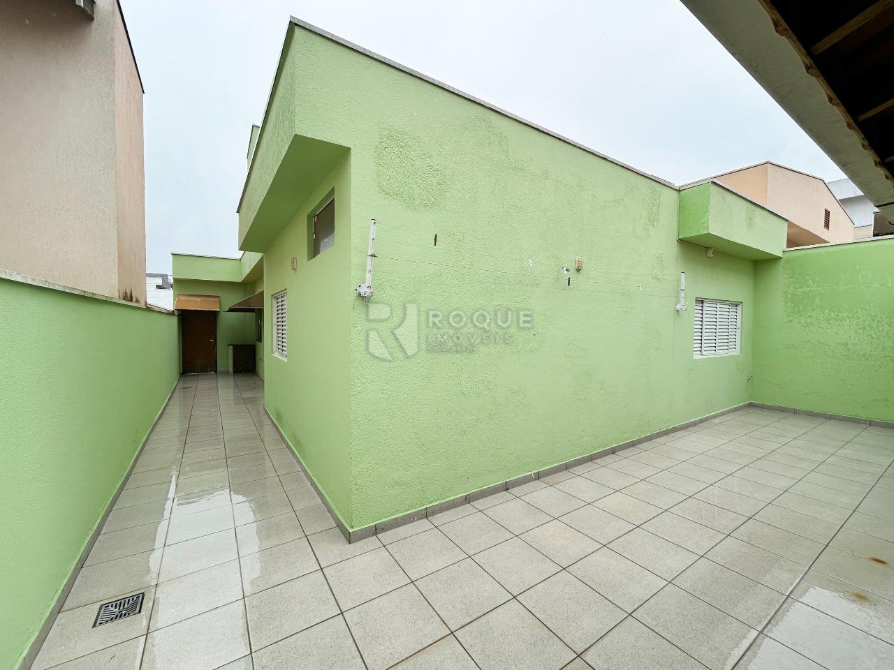 Casa em condomínio para aluguel no bairro JARDIM PORTO REAL I: Fundo 