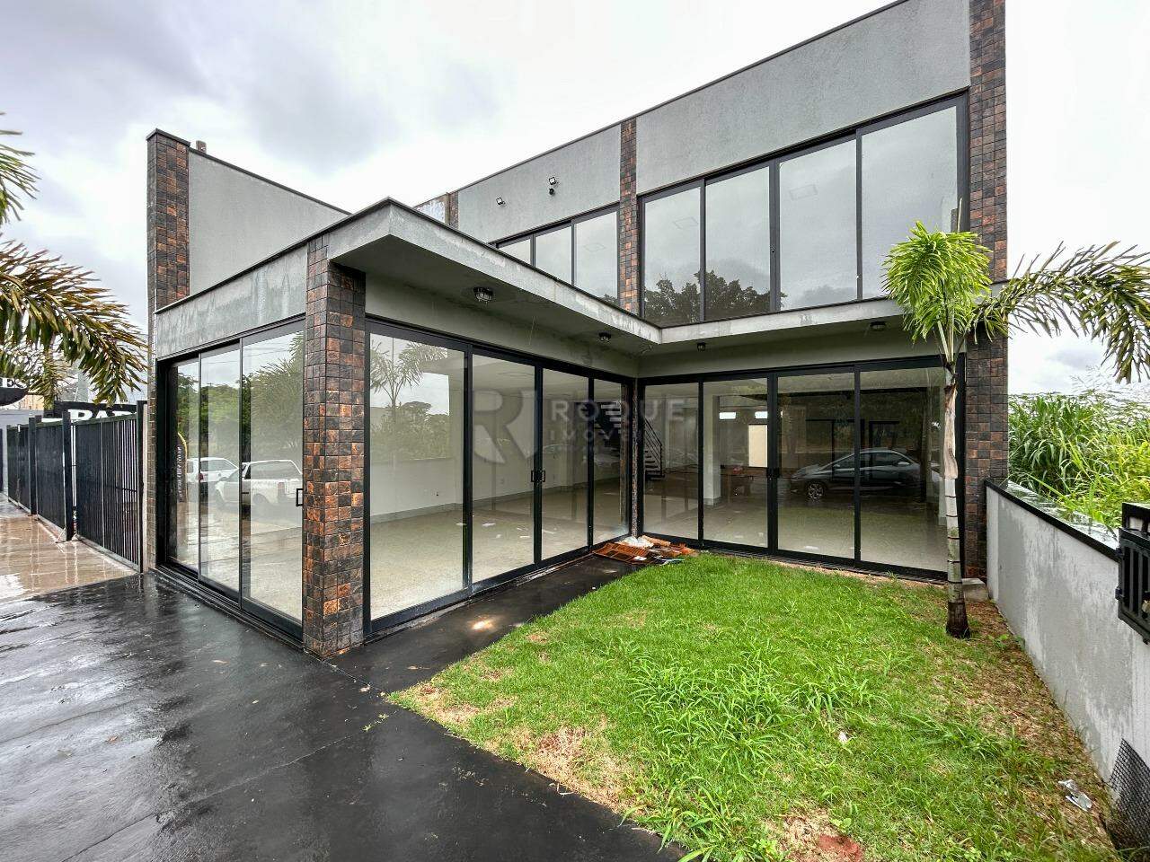 Barracão/Galpão para aluguel no bairro Jardim São Lourenço: Fachada 