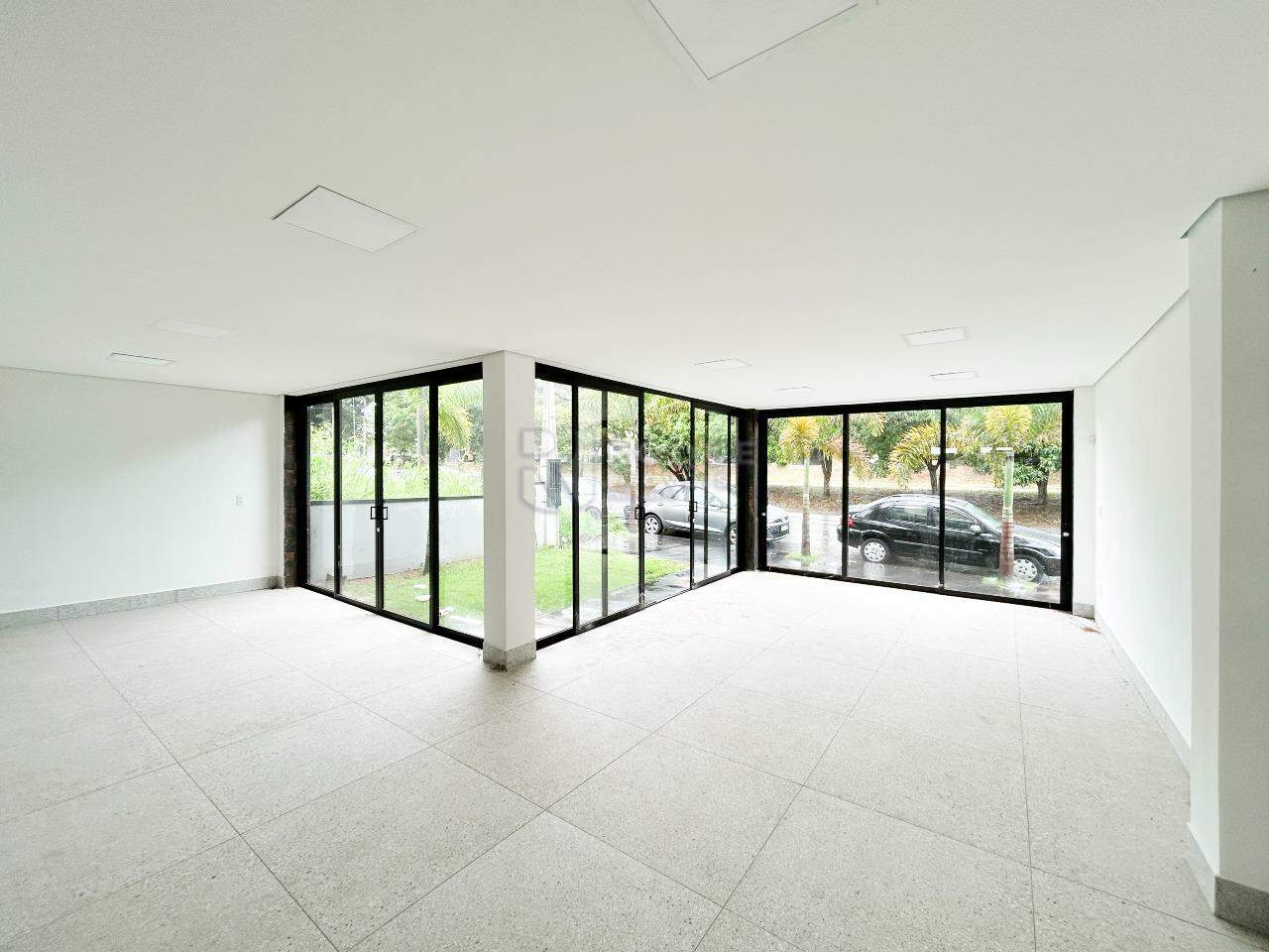 Barracão/Galpão para aluguel no bairro Jardim São Lourenço: Salão