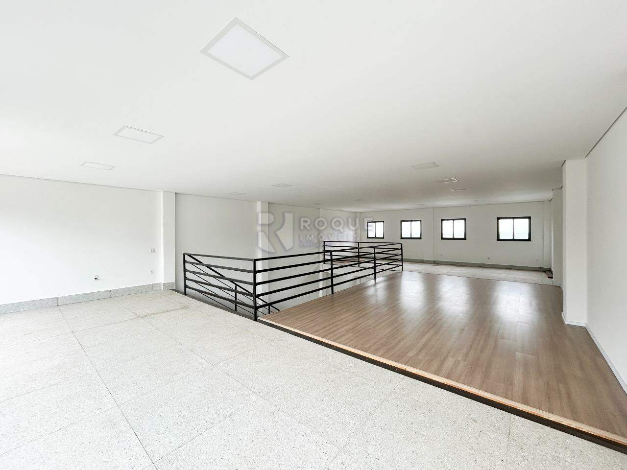 Barracão/Galpão para aluguel no bairro Jardim São Lourenço: Mezanino 