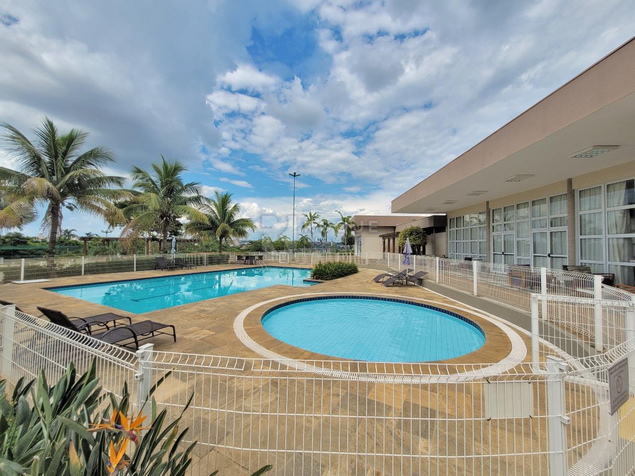 Terreno em condomínio à venda no bairro Village Limeira: PISCINAS 