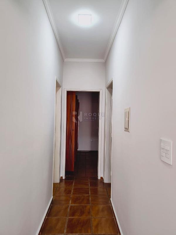 Casa Residencial à venda no bairro Centro: Hall 