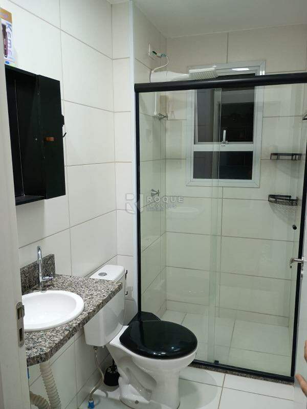 Apartamento à venda no bairro Jardim Orestes Veroni: BANHEIRO SOCIAL