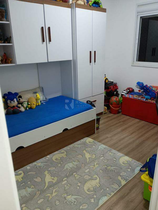 Apartamento à venda no bairro Jardim Orestes Veroni: 