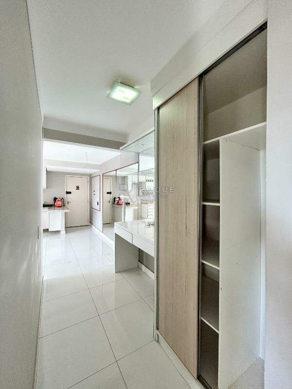 Apartamento para aluguel no bairro Jardim Esmeralda: Hall