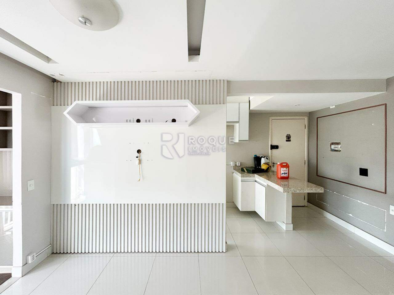 Apartamento para aluguel no bairro Jardim Esmeralda: Sala 
