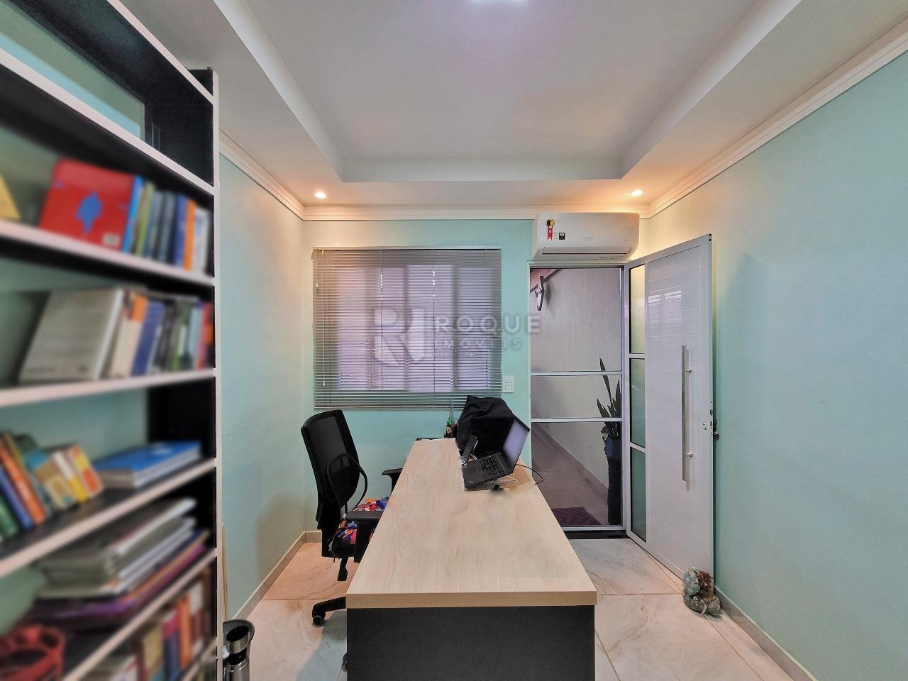 Casa em condomínio à venda no bairro Lagoa Nova: SALA