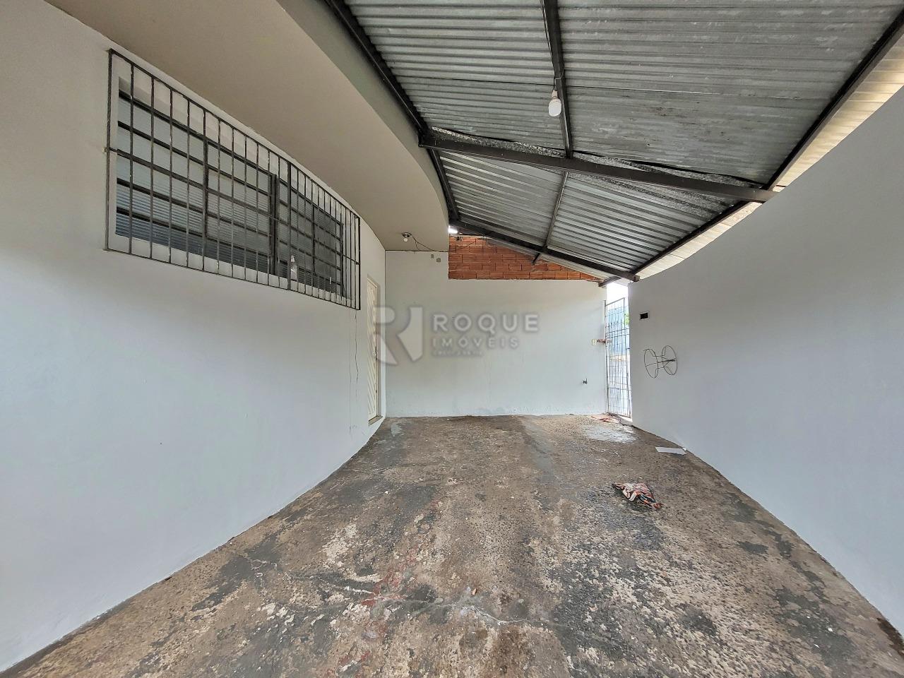 Casa Comercial à venda no bairro Jardim das Palmeiras: GARAGEM