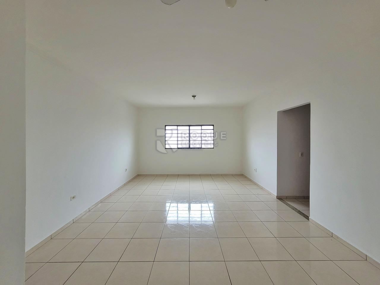 Casa Comercial à venda no bairro Jardim das Palmeiras: SALA