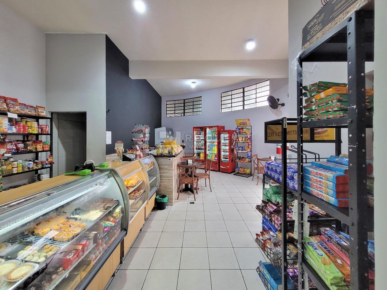 Casa Comercial à venda no bairro Jardim das Palmeiras: SALÃO COMERCIAL