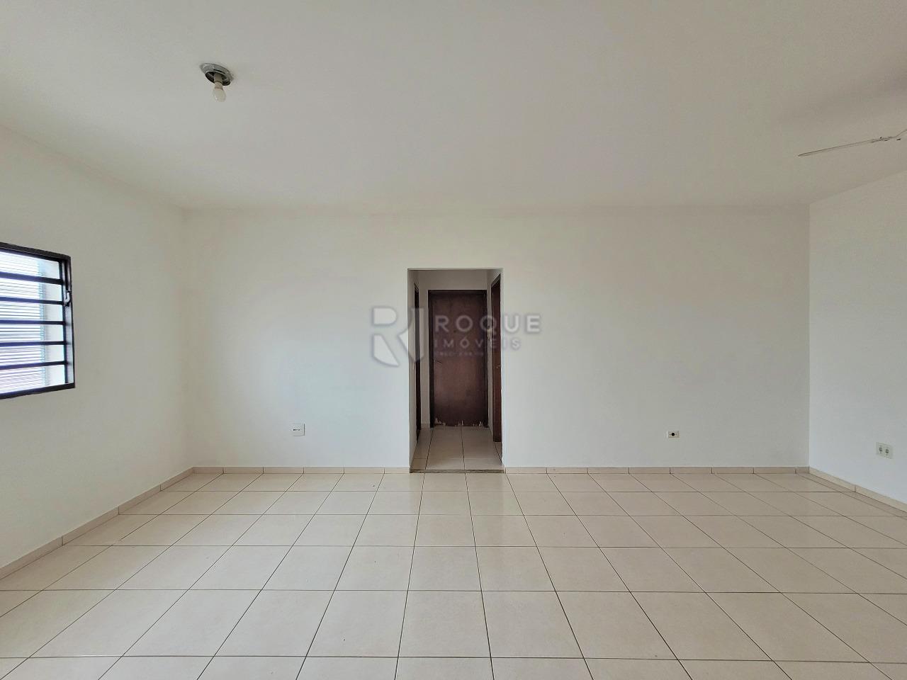 Casa Comercial à venda no bairro Jardim das Palmeiras: SALA