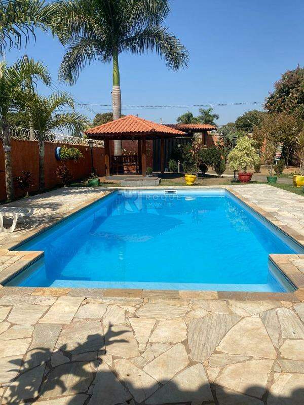 Chácara à venda no bairro Estancia Ouro Verde : 