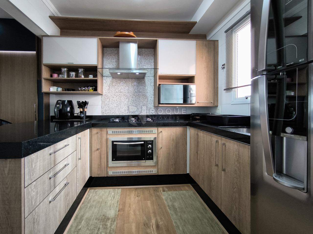 Apartamento à venda no bairro Jardim Residencial Francisco Cruãnes: COZINHA