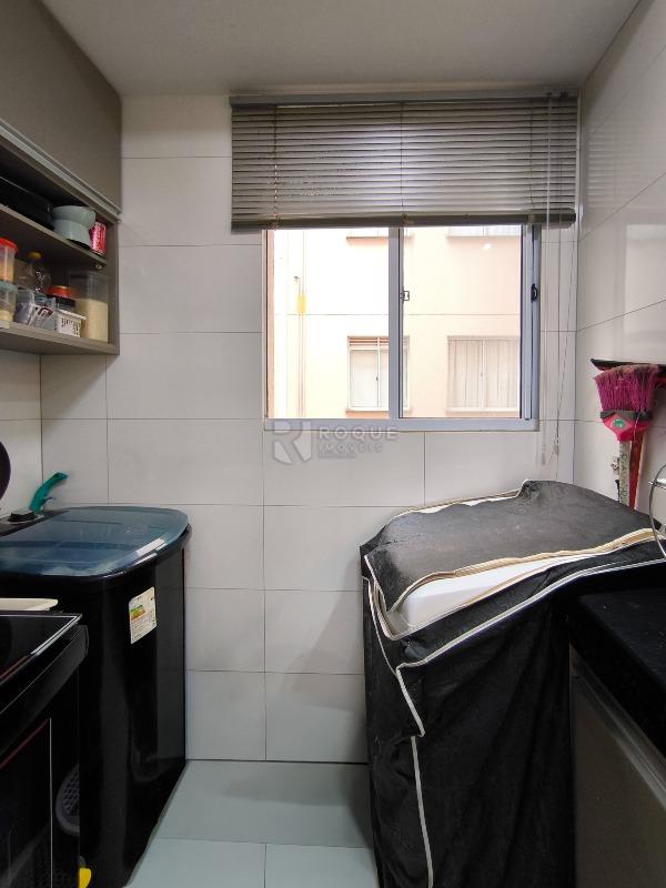 Apartamento à venda no bairro Jardim Colina Verde: LAVANDERIA