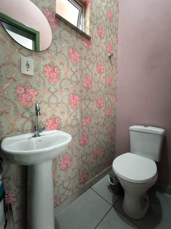 Casa em condomínio à venda no bairro Jardim Residencial Florida: LAVABO