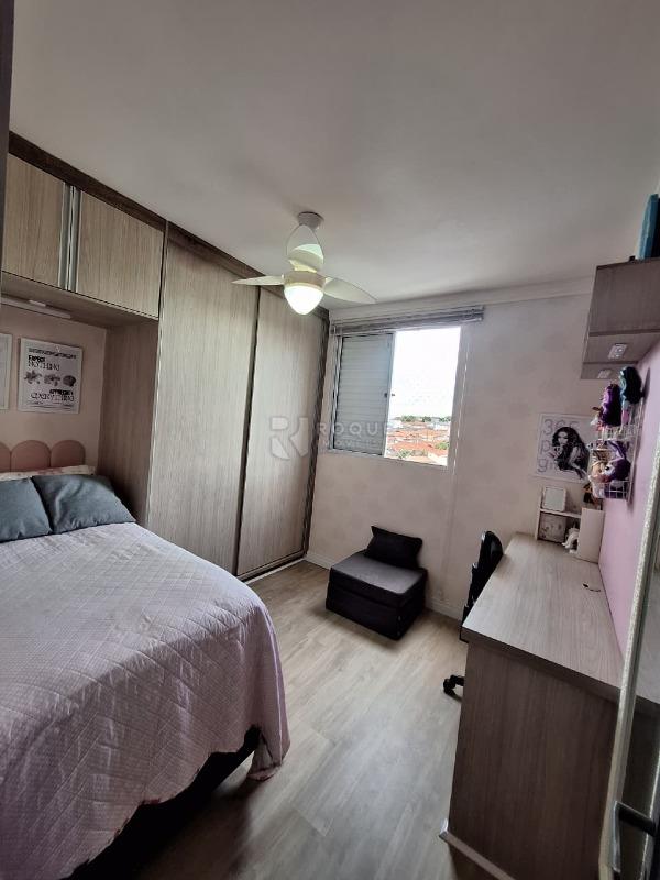 Apartamento à venda no bairro Vila Camargo: 