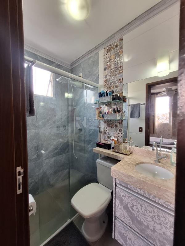 Apartamento à venda no bairro Vila Camargo: 