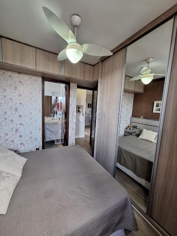 Apartamento à venda no bairro Vila Camargo: 