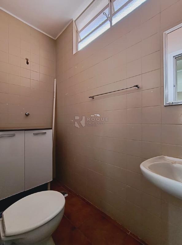 Casa Residencial para aluguel no bairro Cidade Jardim: Wc serviço
