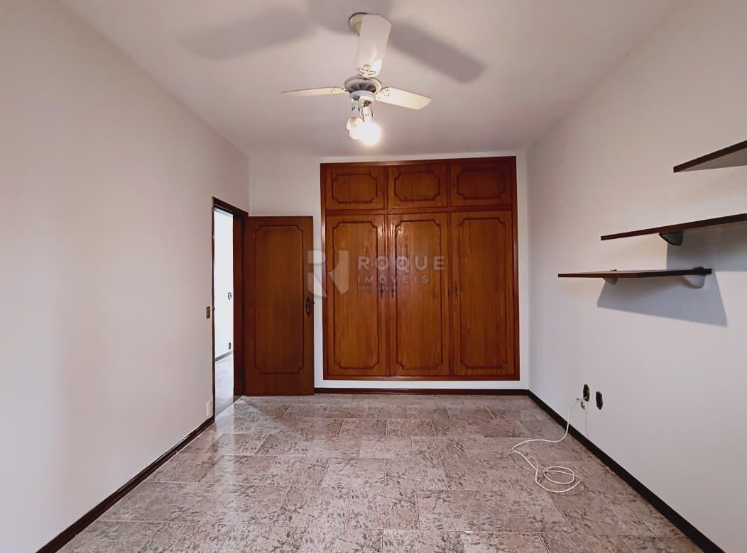 Casa Residencial para aluguel no bairro Cidade Jardim: Dormitório 02