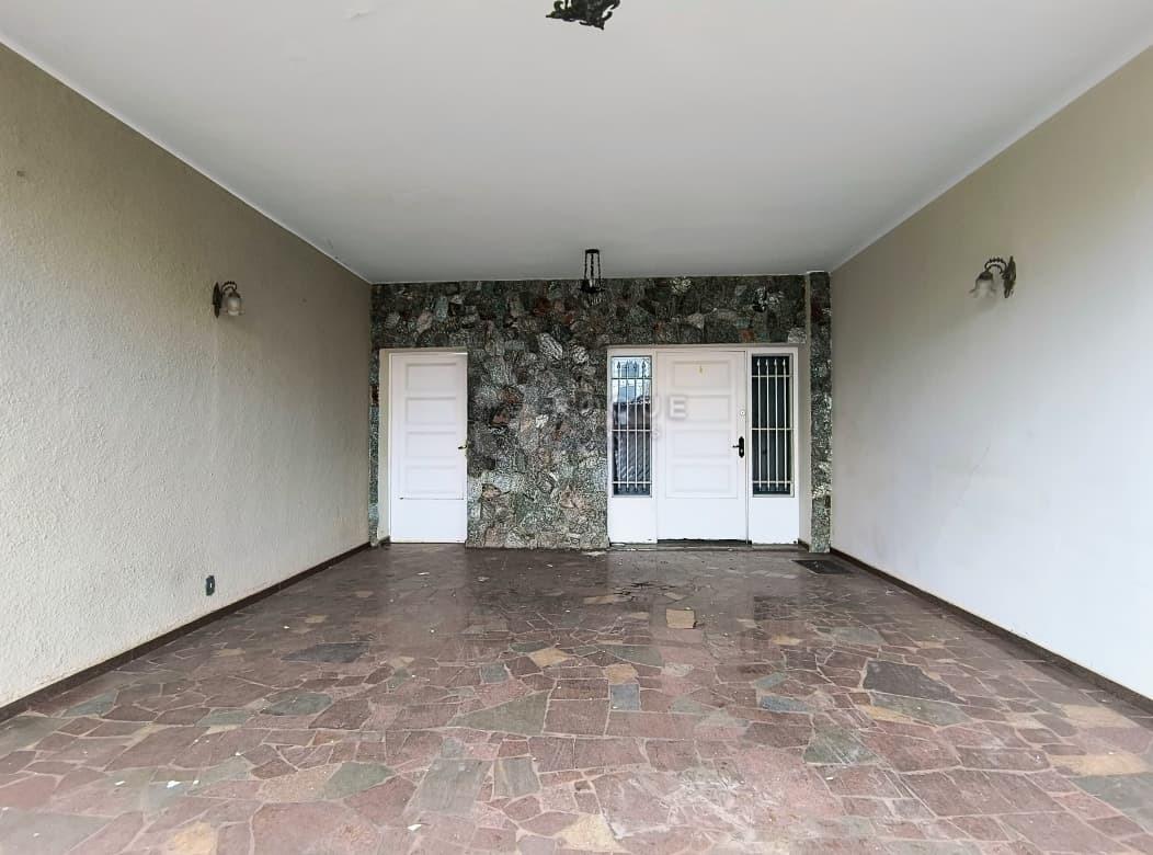 Casa Residencial para aluguel no bairro Cidade Jardim: Garagem