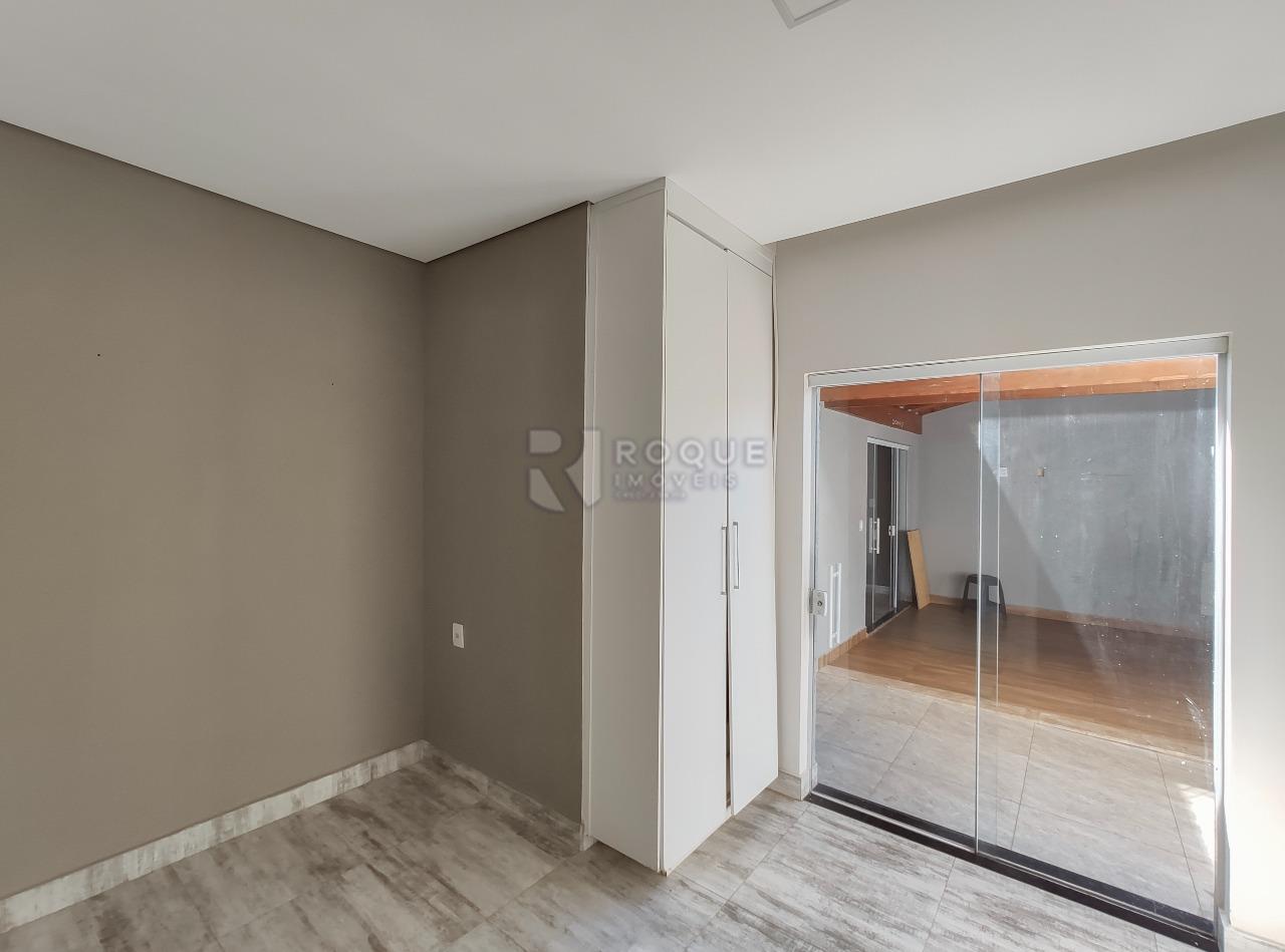 Casa em condomínio à venda no bairro Parque Residencial Roland: Suíte 2