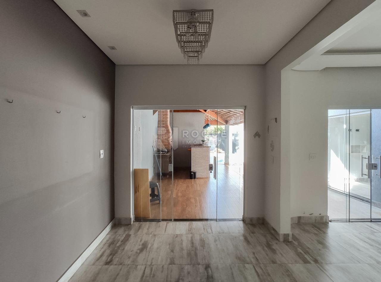 Casa em condomínio à venda no bairro Parque Residencial Roland: Cozinha 