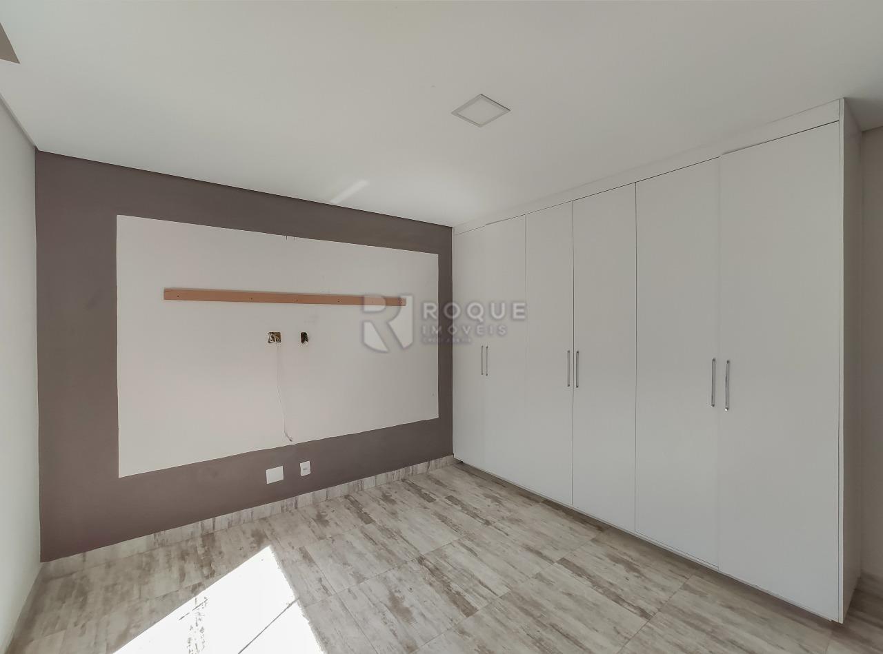 Casa em condomínio à venda no bairro Parque Residencial Roland: Suíte 3