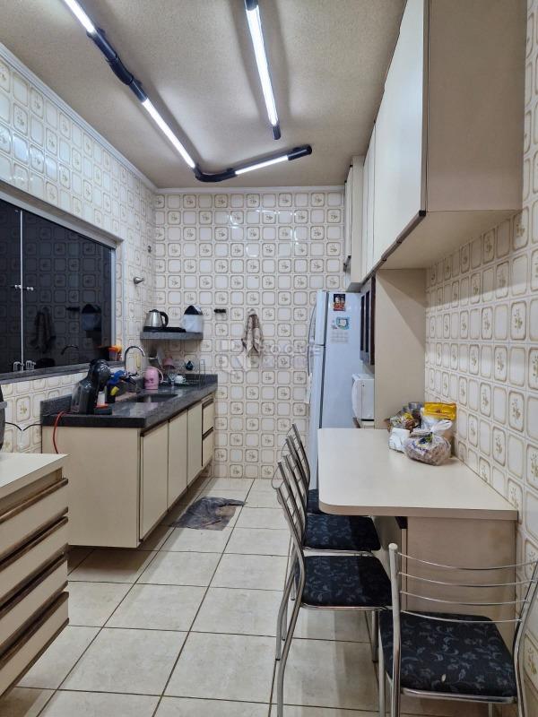 Casa Residencial à venda no bairro Vila São Geraldo: 