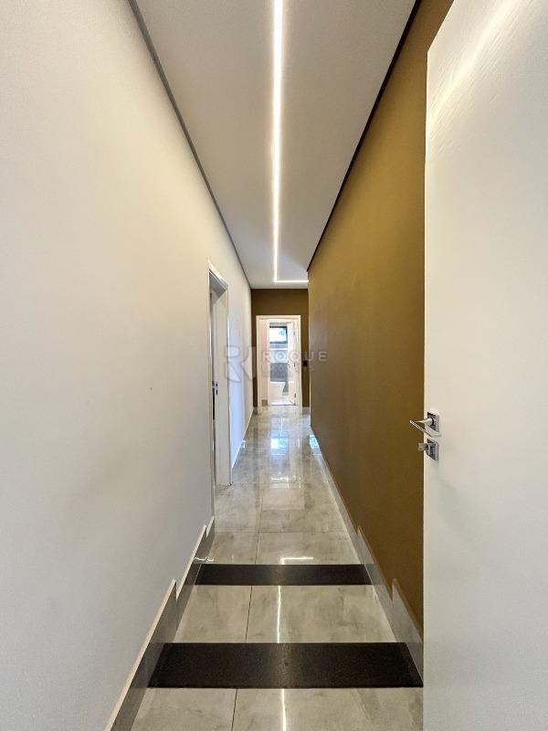 Casa em condomínio para aluguel no bairro Jardim Colinas de São João: Hall