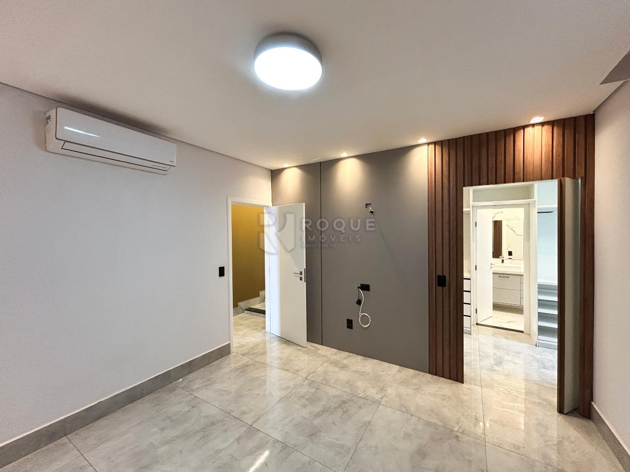 Casa em condomínio para aluguel no bairro Jardim Colinas de São João: Dormitório 1 suíte 