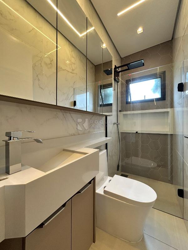 Casa em condomínio para aluguel no bairro Jardim Colinas de São João: WC social 