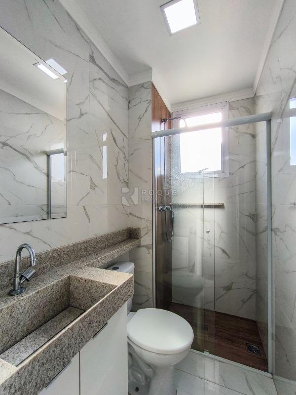 Apartamento à venda no bairro Vila Camargo: BANHEIRO SOCIAL