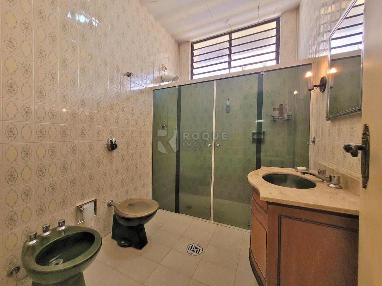 Casa em condomínio à venda no bairro Jardim Florença: BANHEIRO SOCIAL