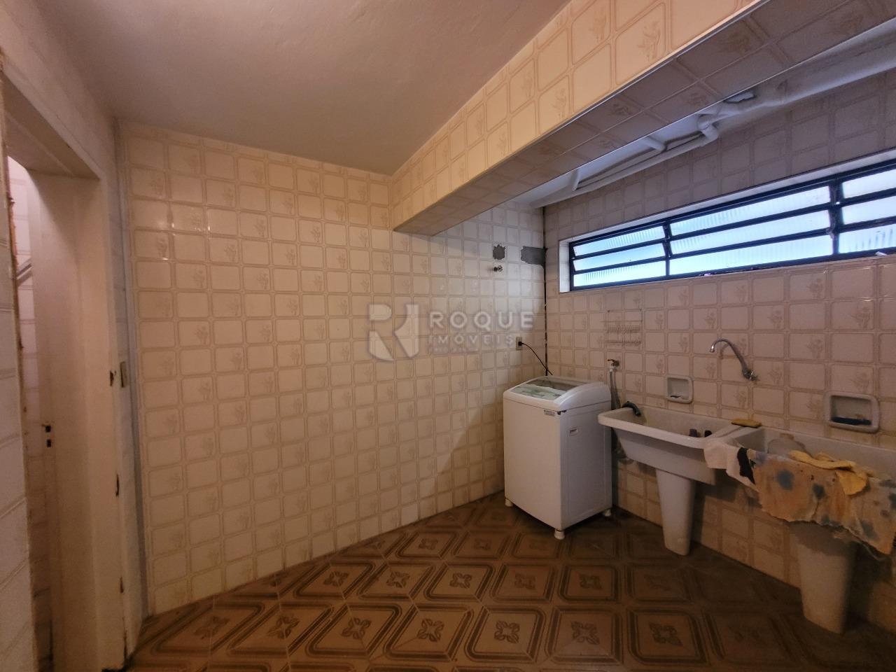 Casa em condomínio à venda no bairro Jardim Florença: LAVANDERIA