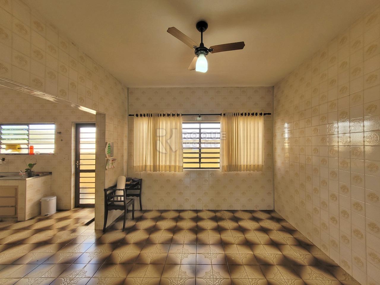 Casa em condomínio à venda no bairro Jardim Florença: COPA