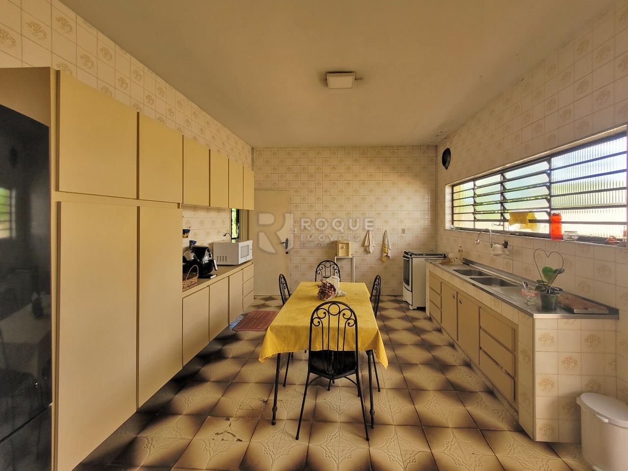 Casa em condomínio à venda no bairro Jardim Florença: COZINHA