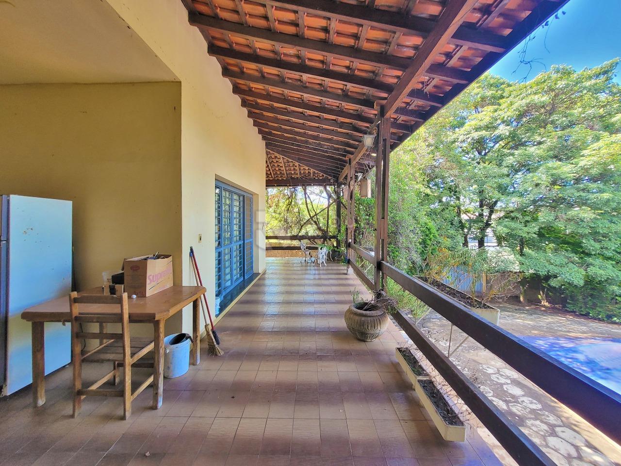 Casa em condomínio à venda no bairro Jardim Florença: VARANDA