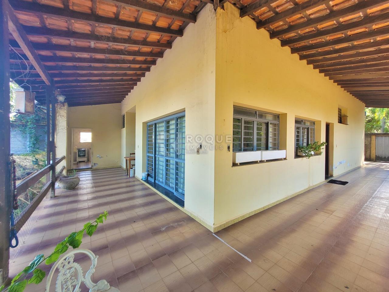 Casa em condomínio à venda no bairro Jardim Florença: VARANDA