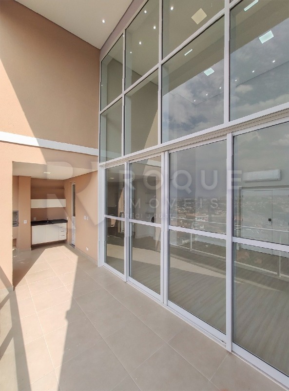 Apartamento à venda no bairro Jardim Florença: Sacada