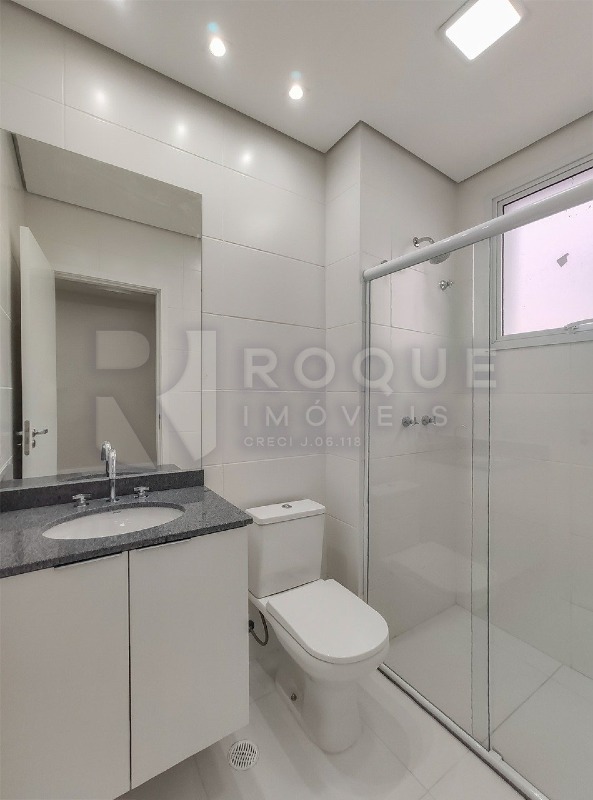 Apartamento à venda no bairro Jardim Florença: WC Suíte 2