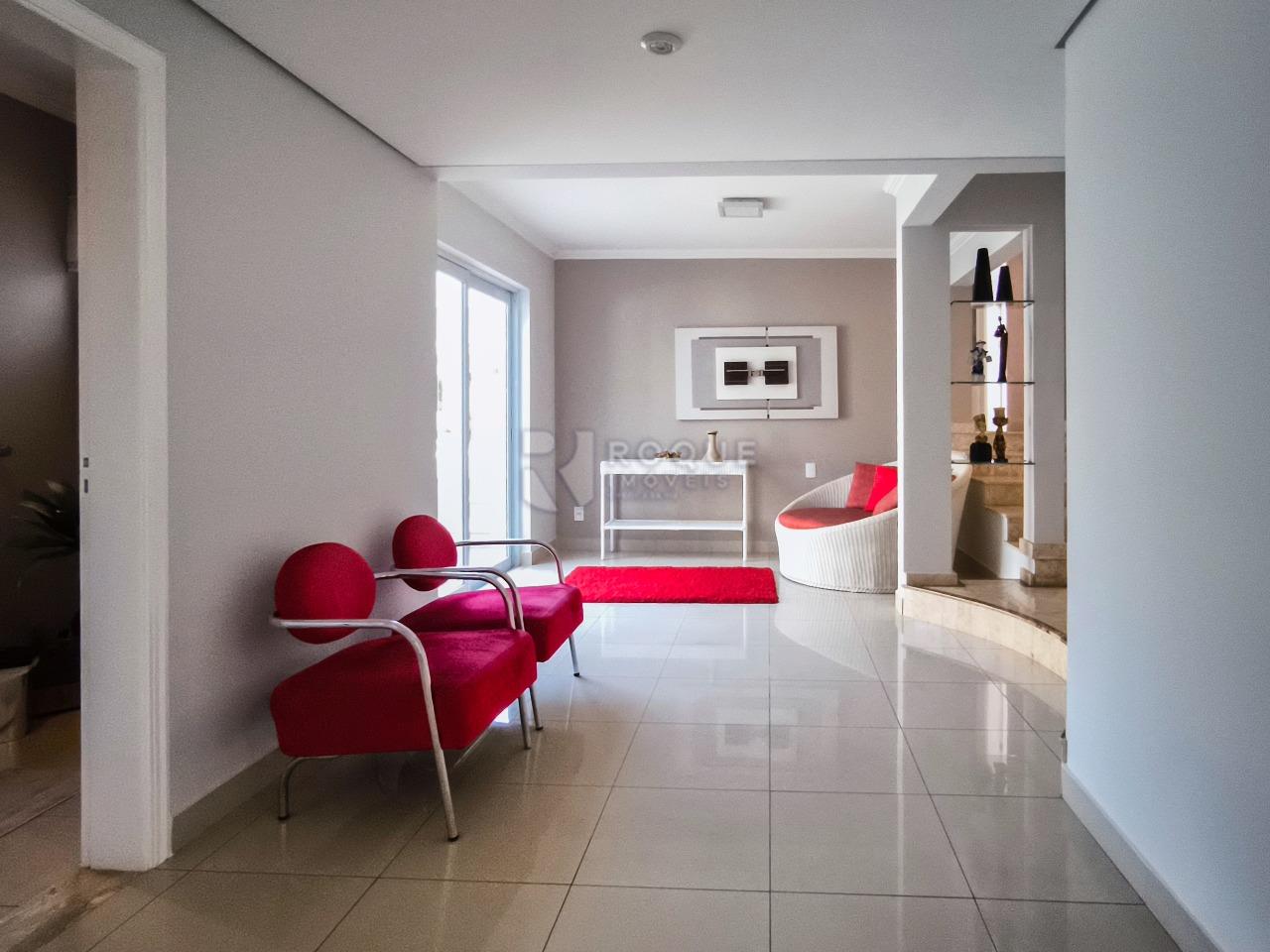 Casa em condomínio à venda no bairro Jardim Colinas de São João: ÁREA DE CIRCULAÇÃO