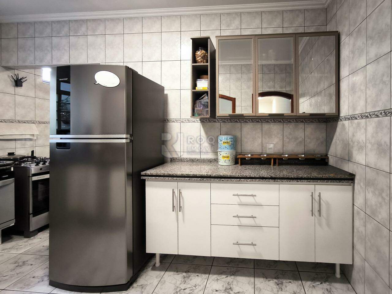Casa Residencial à venda no bairro Parque Residencial Stahlberg: COZINHA