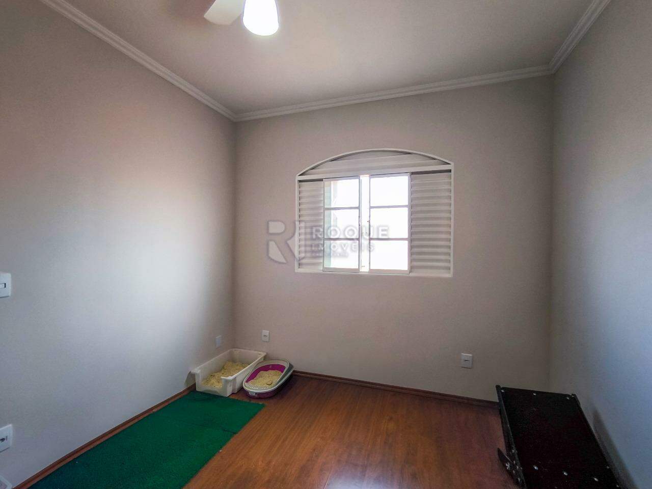 Casa Residencial à venda no bairro Parque Residencial Stahlberg: DORMITÓRIO 2