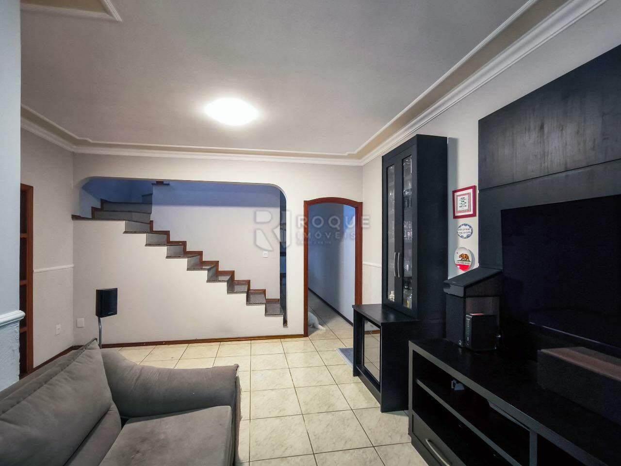 Casa Residencial à venda no bairro Parque Residencial Stahlberg: SALA DE ESTAR